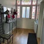 Abbey Gh En-suite רדקאר